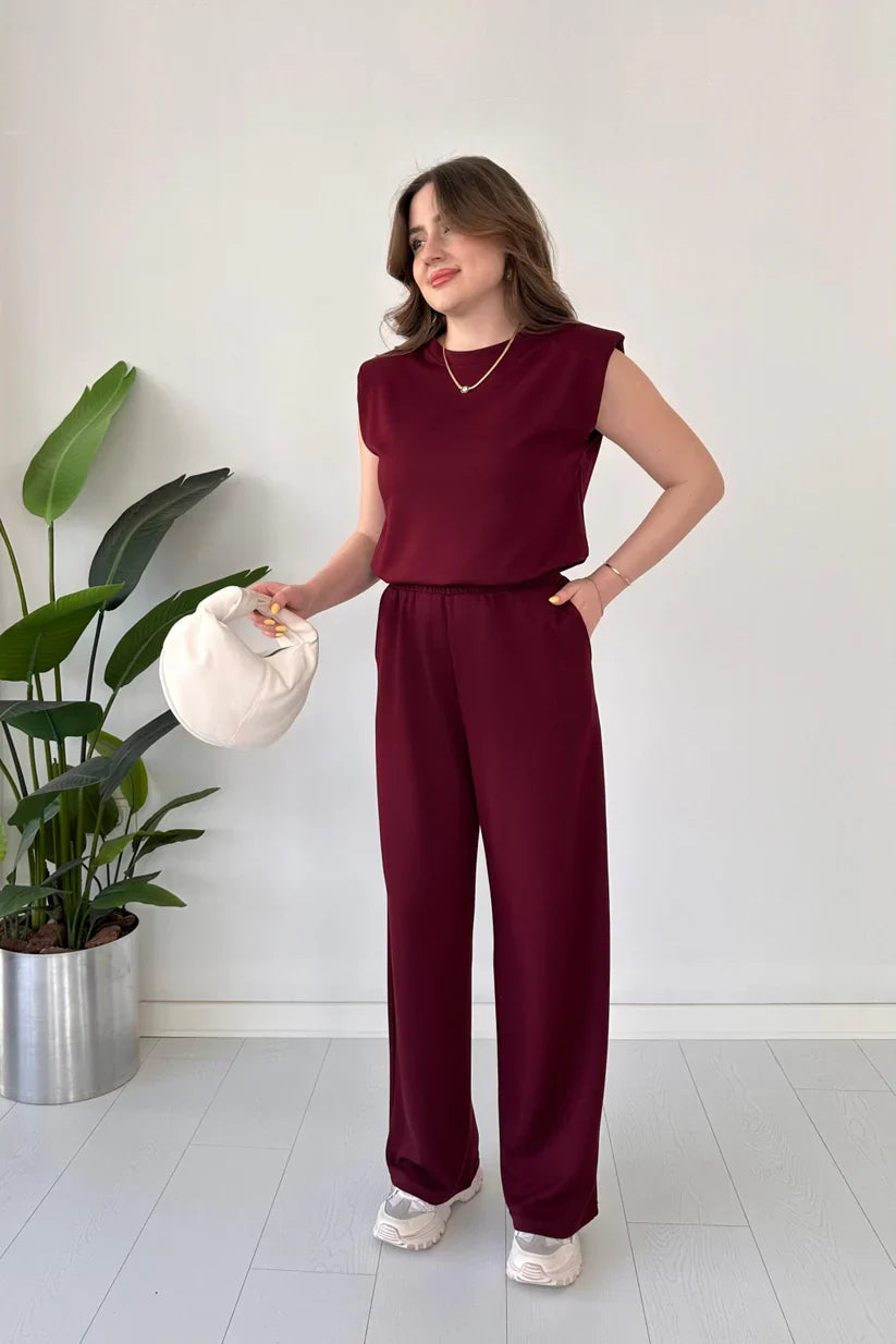 women co ord set sleeveless top wide leg pants casual elegant outfit minimal style comfortable everyday wear trendy matching set 04